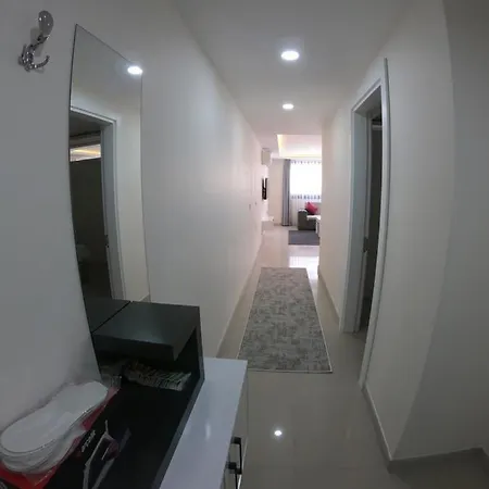 Dalyan Elit Apart Otel 3* Çeşme