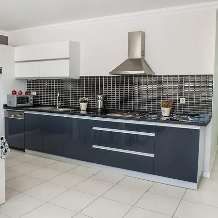 Dalyan Elit Apart Otel 3* Çeşme